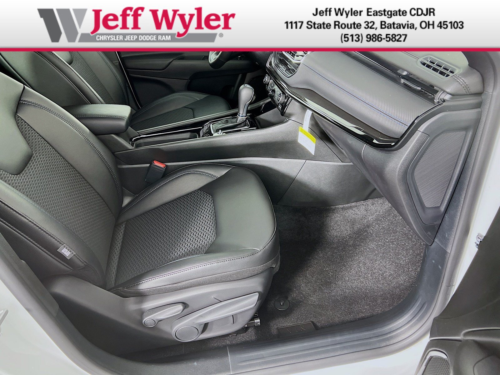 New 2026 Jeep Compass Latitude AWD/4WD image 22