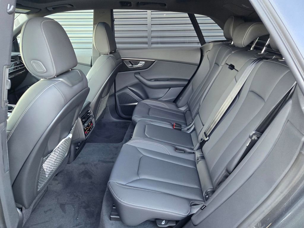 New 2026 Audi Q8 Premium Plus image 10