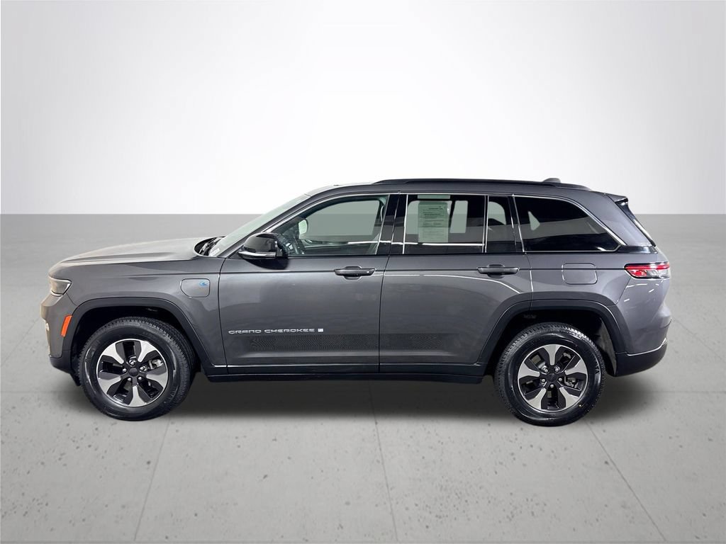 Used 2024 Jeep Grand Cherokee Limited 4xe AWD/4WD image 9