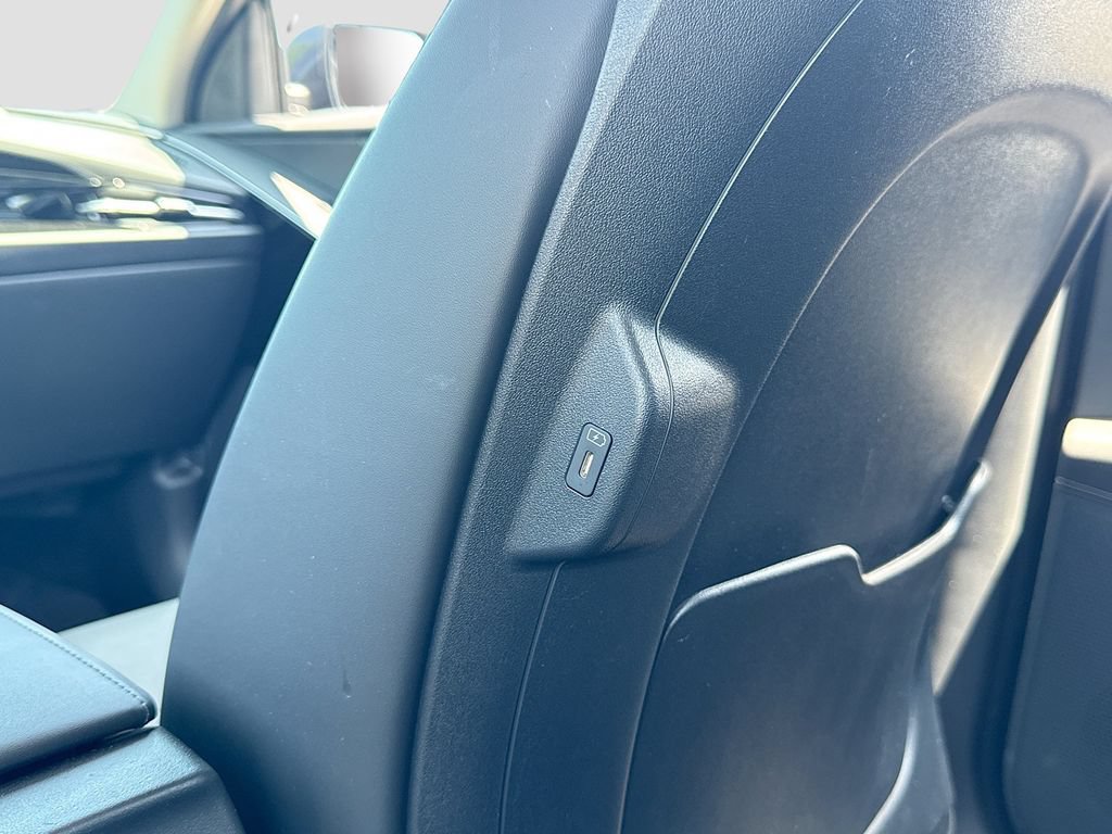Certified 2025 Kia Niro EX FWD image 36