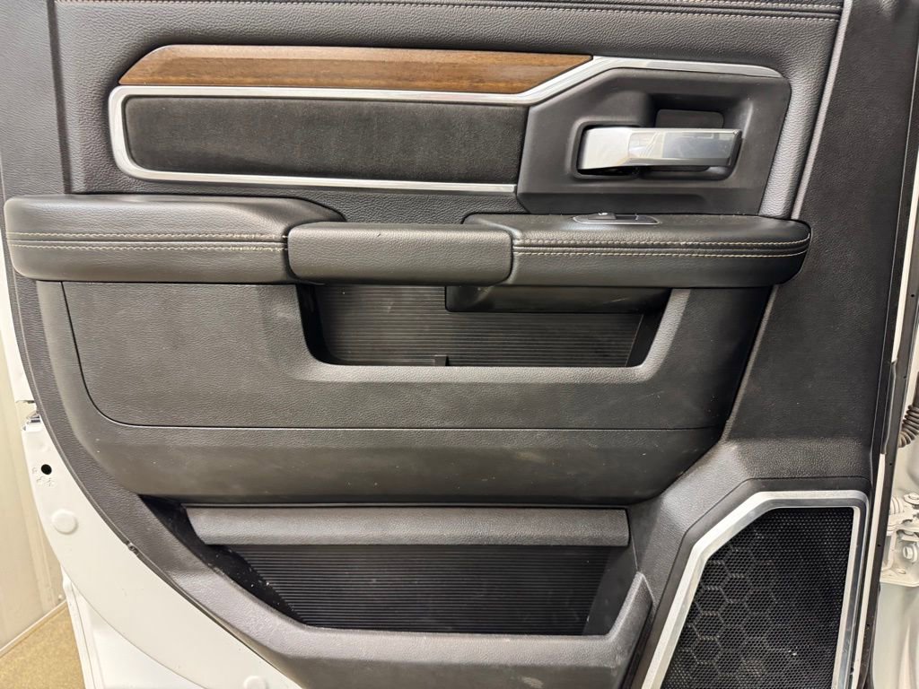 Used 2024 RAM 2500 Laramie image 16