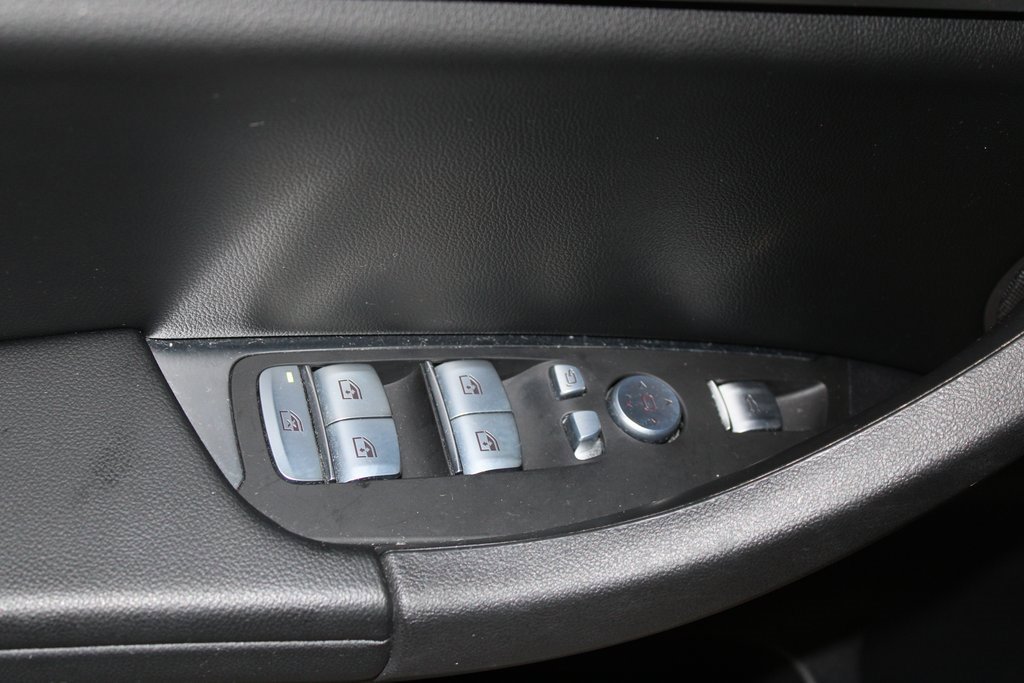 Used 2023 BMW X3 xDrive30i w/ Convenience Package image 10