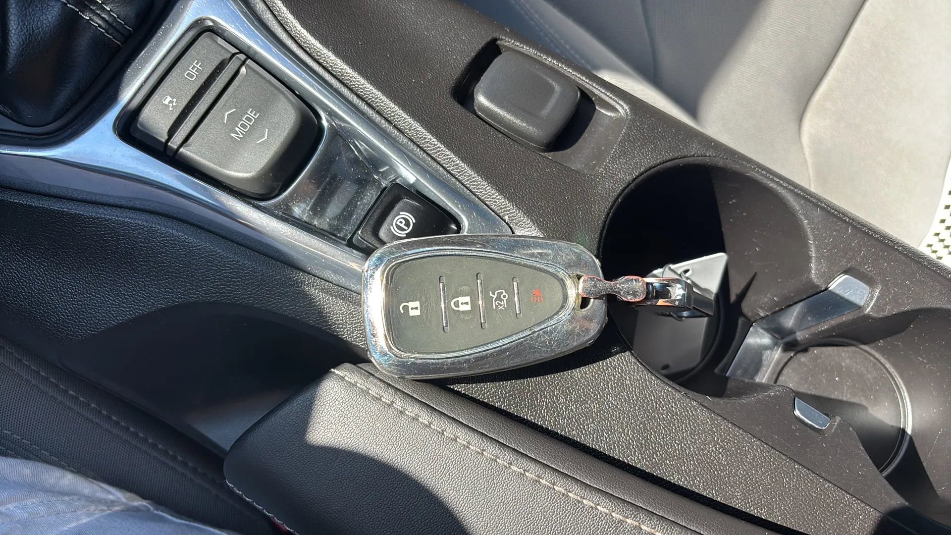 Used 2016 Chevrolet Camaro LT image 20