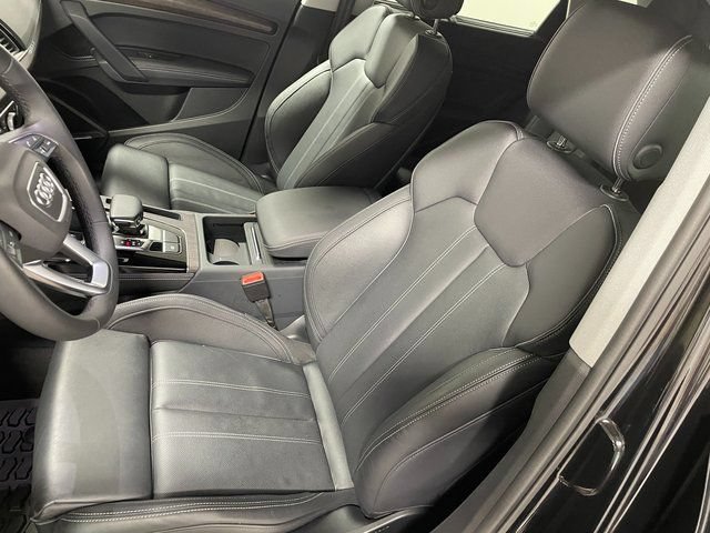 Used 2024 Audi Q5 e Prestige w/ Prestige Package AWD/4WD image 13