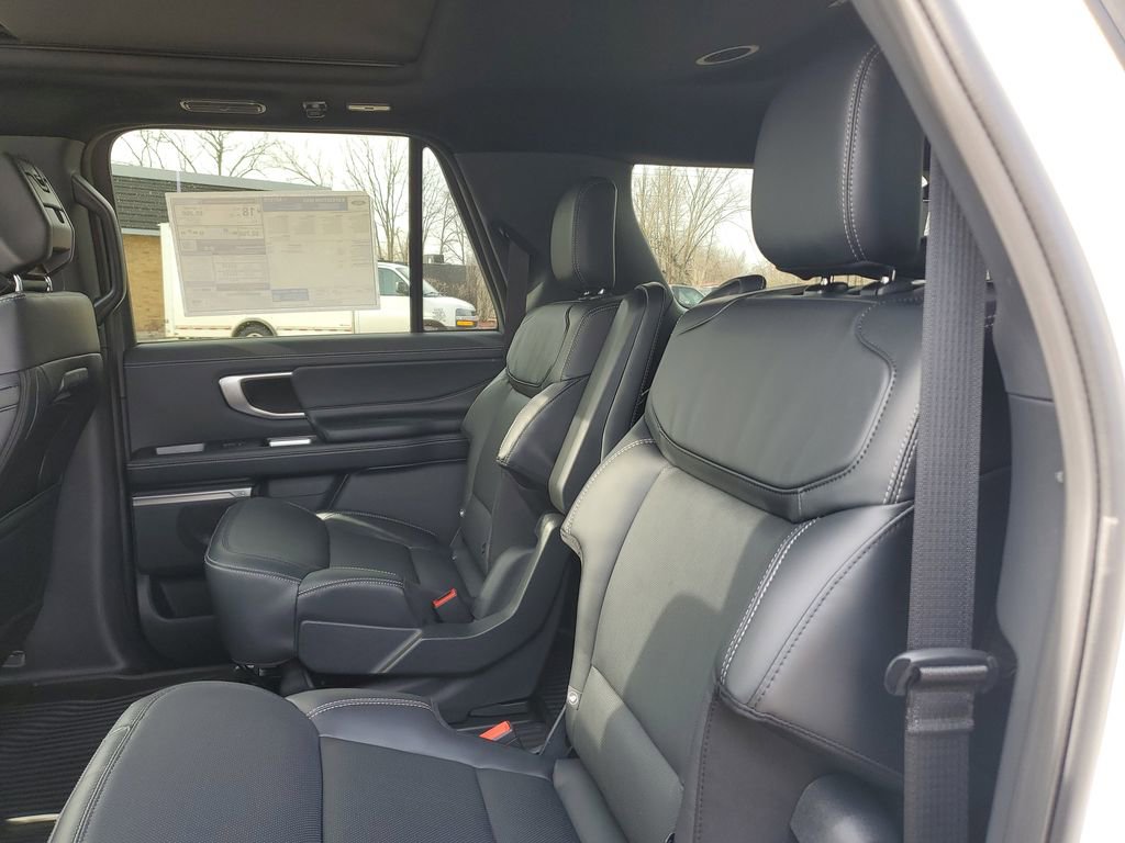 New 2026 Ford Expedition Max Platinum w/ Stealth Appearance Package image 13