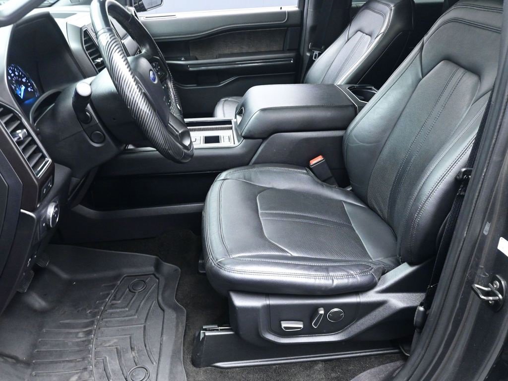 Used 2019 Ford Expedition Limited w/ Equipment Group 302A image 18