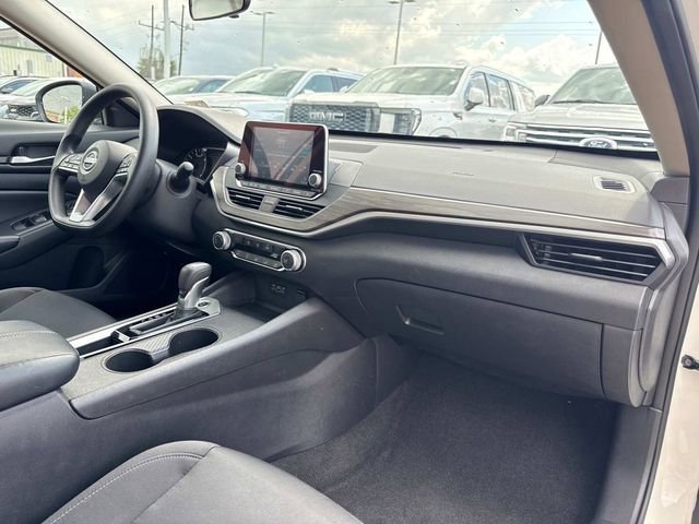 Used 2025 Nissan Altima 2.5 SV image 20