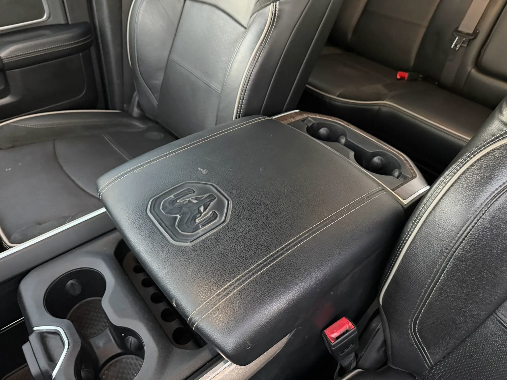 Used 2019 RAM 2500 Laramie image 19