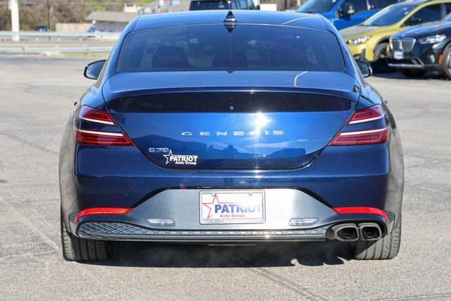 Used 2023 Genesis G70 2.0T image 5