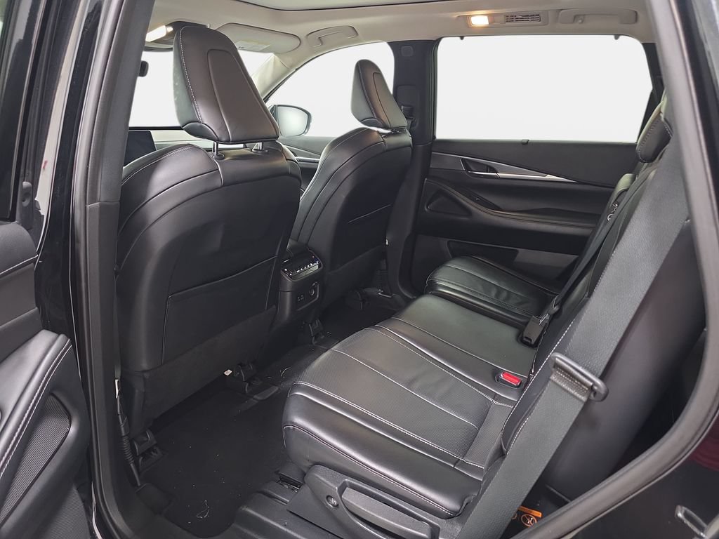 Used 2023 INFINITI QX60 Luxe w/ Cargo Package AWD/4WD image 12
