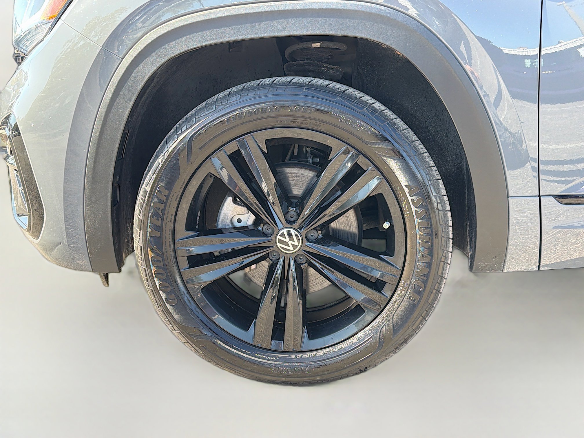 Used 2023 Volkswagen Atlas Cross Sport SEL image 42