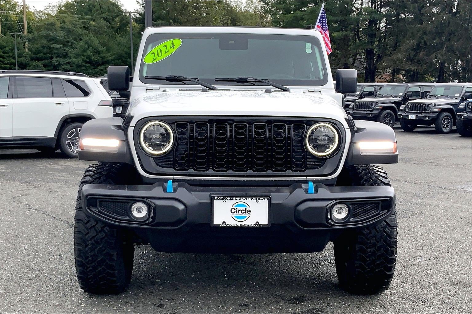 Certified 2024 Jeep Wrangler Unlimited AWD/4WD image 3