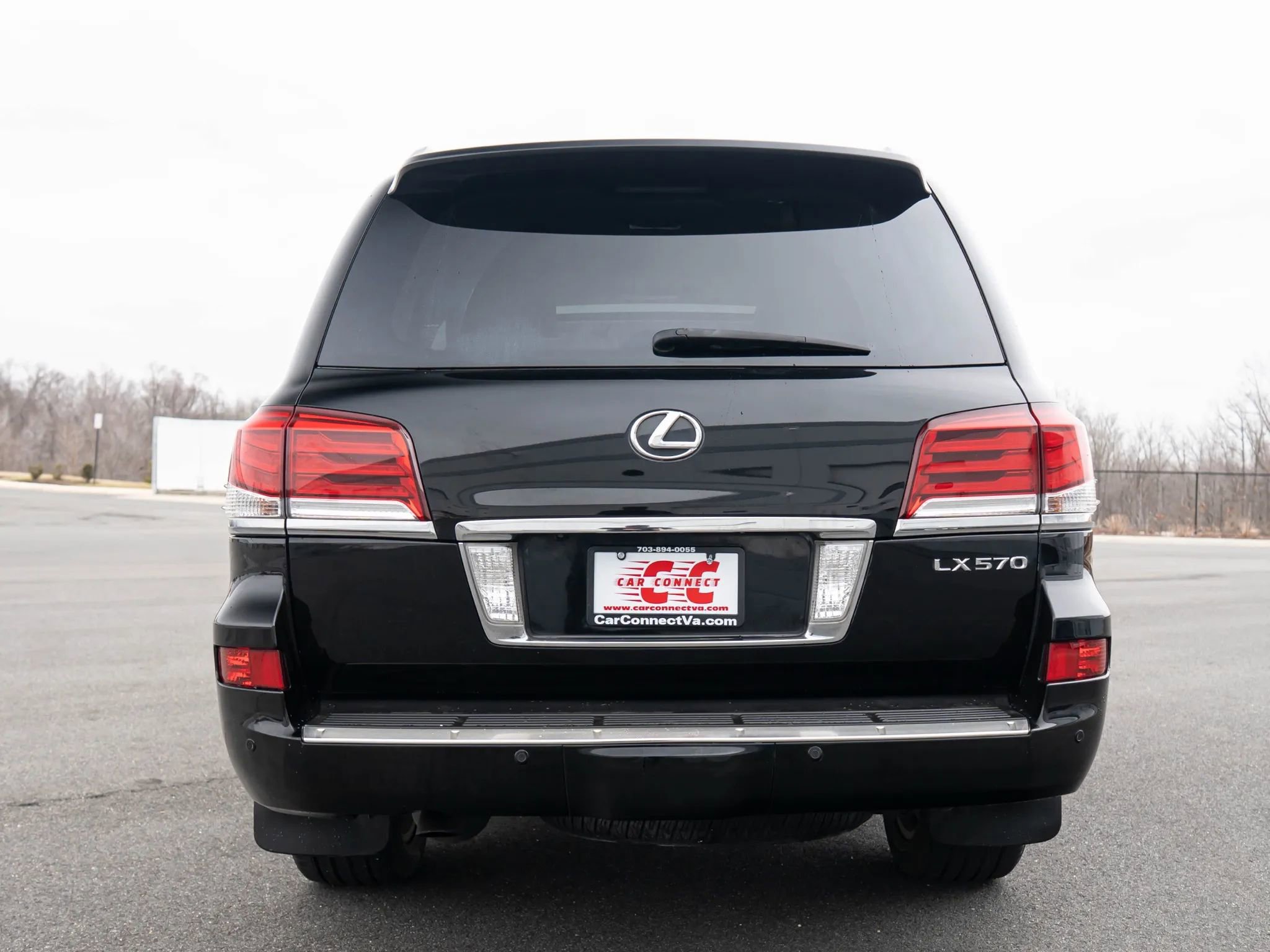 Used 2015 Lexus LX 570 4WD image 5