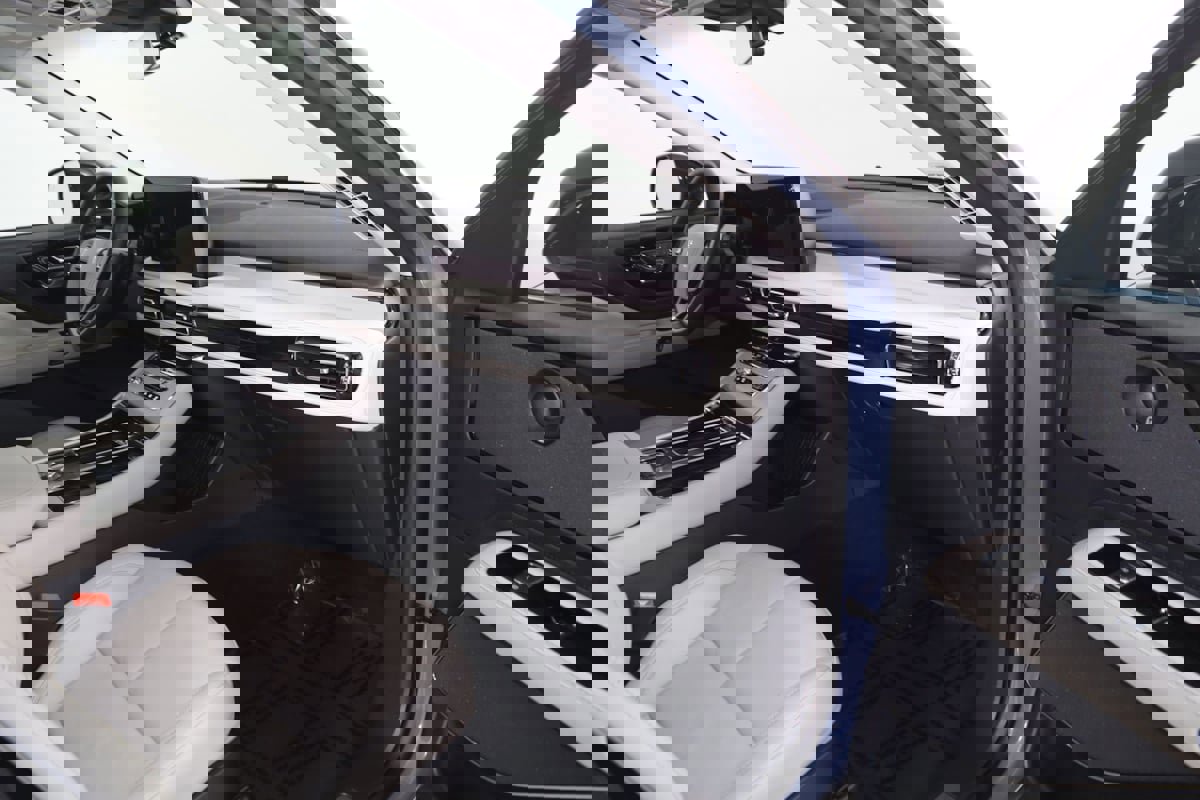 Used 2025 Lincoln Aviator Reserve w/ Illumination Package AWD/4WD image 48