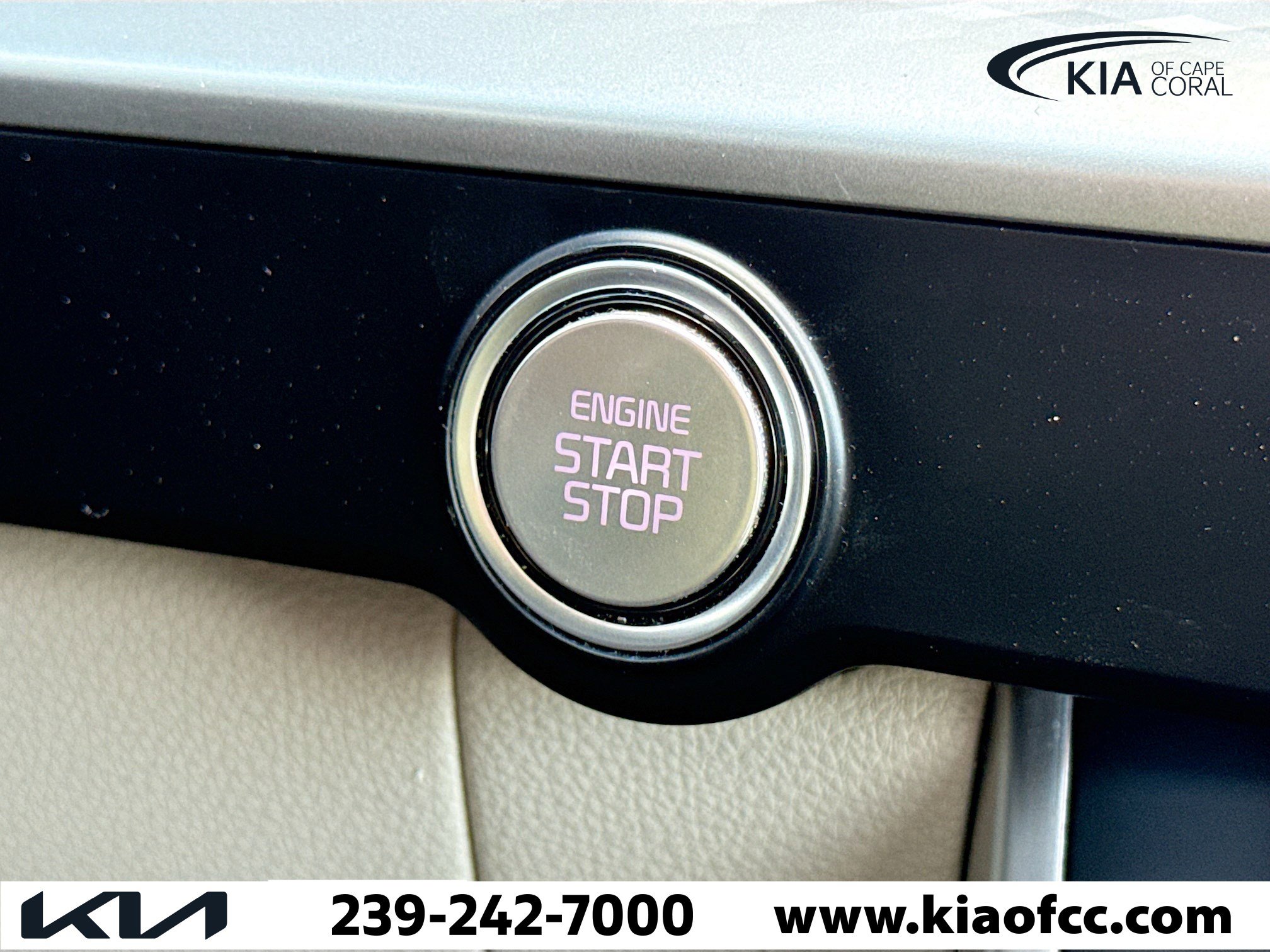 Used 2023 Kia Carnival LX image 34