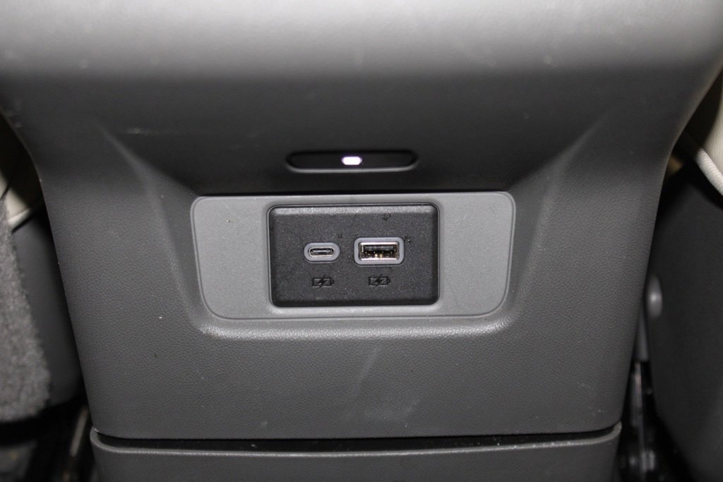 Used 2024 Cadillac XT6 Premium Luxury image 32