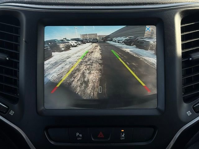 Used 2021 Jeep Cherokee Latitude Lux w/ Comfort/Convenience Group image 38