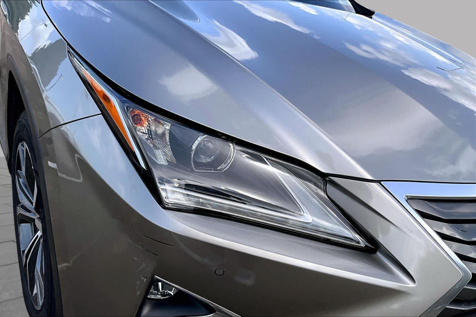Used 2018 Lexus RX 350 FWD w/ Premium Package image 25