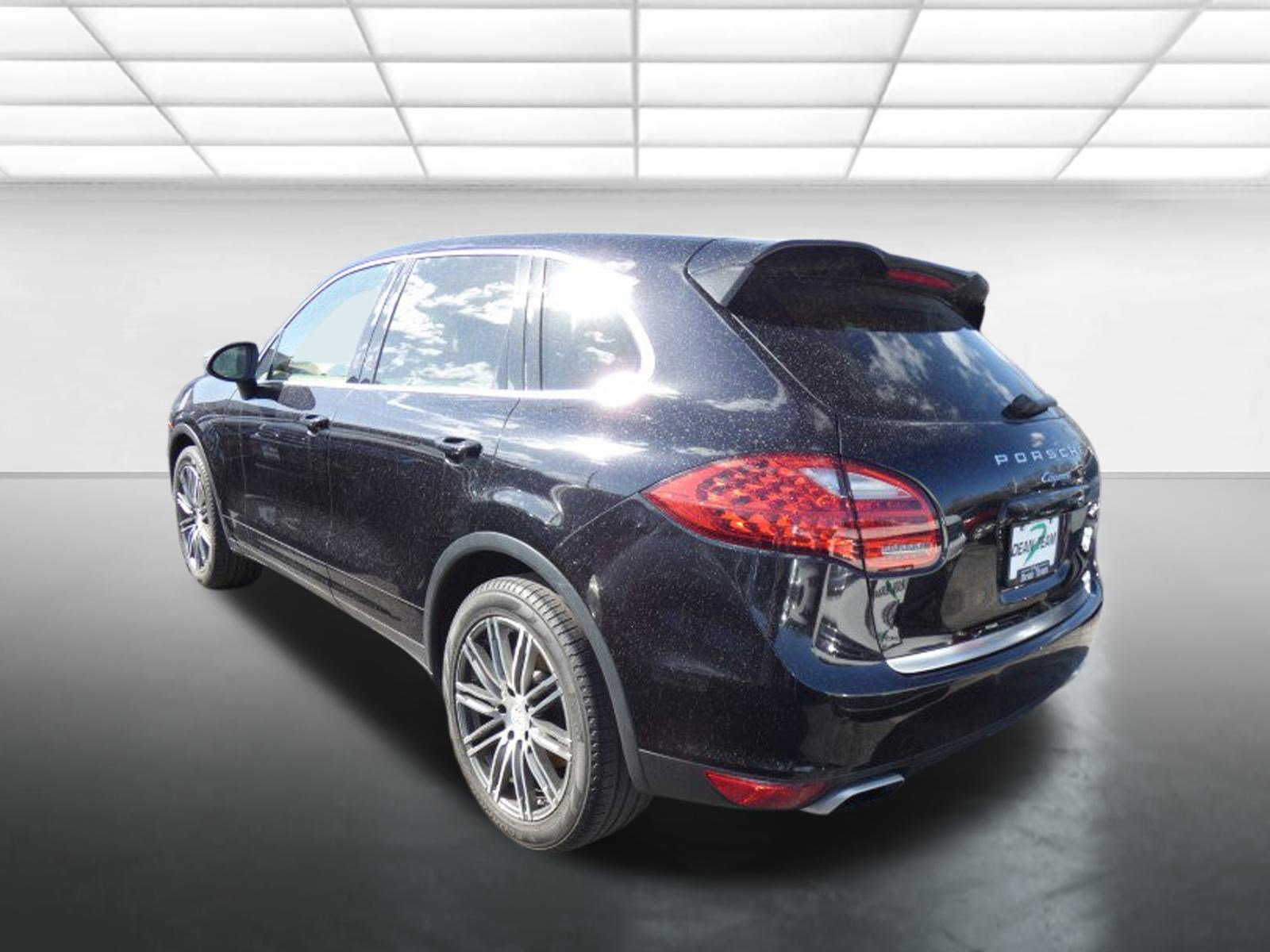 Used 2013 Porsche Cayenne AWD image 4