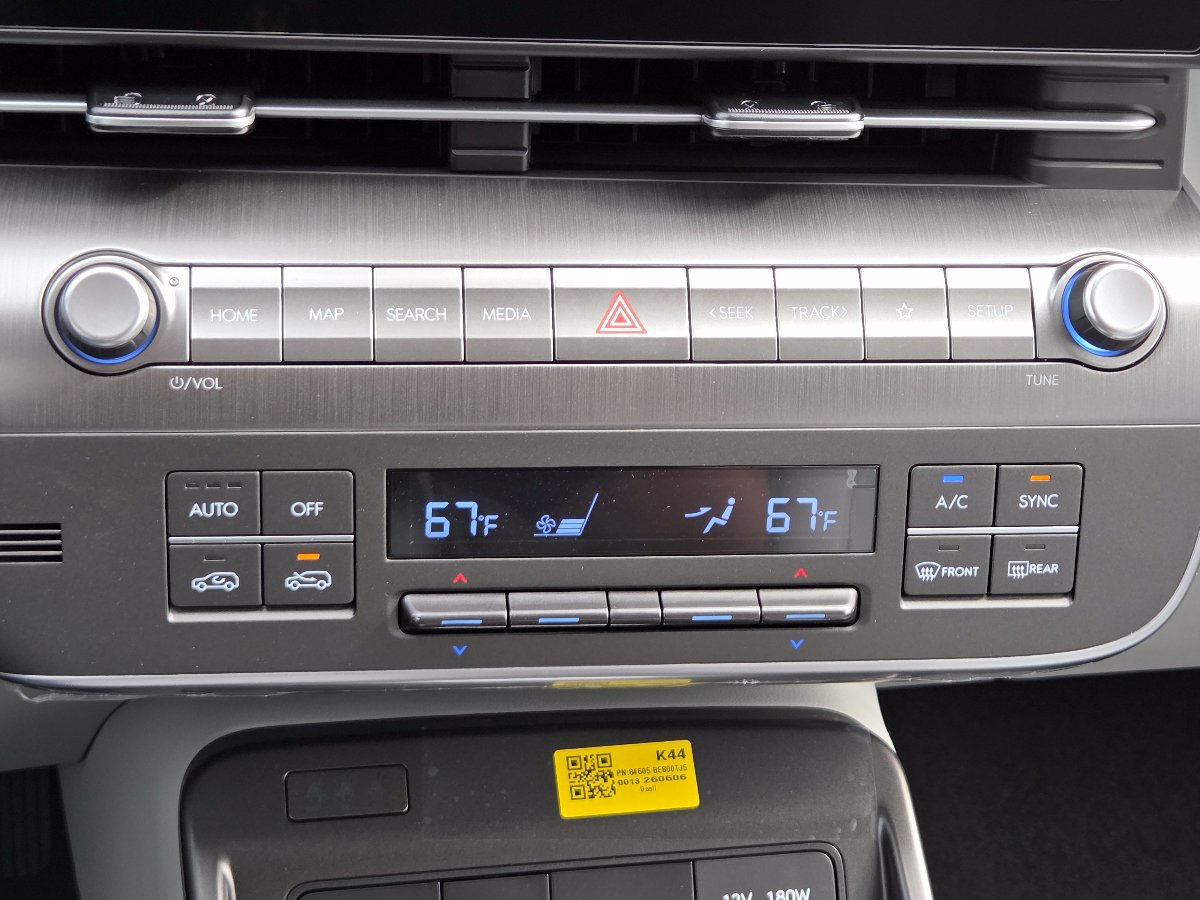 New 2027 Hyundai Kona Limited AWD/4WD image 41