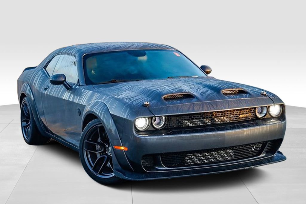 Used 2022 Dodge Challenger SRT Hellcat image 2