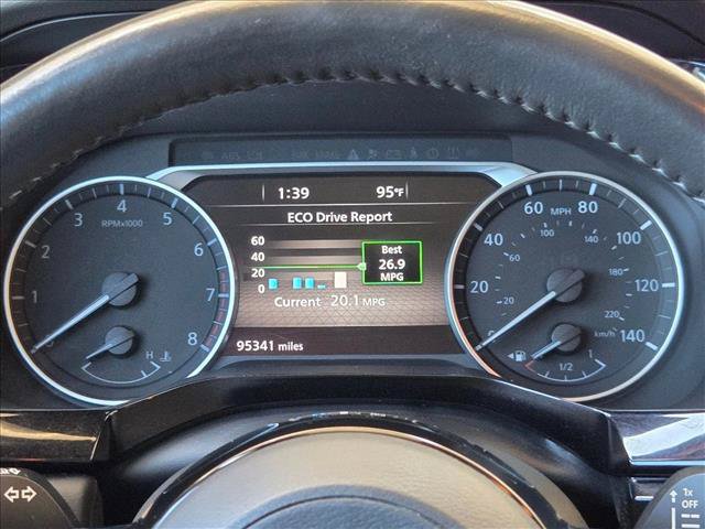 Used 2022 Nissan Pathfinder SL w/ Lighting Package (N92) FWD image 13