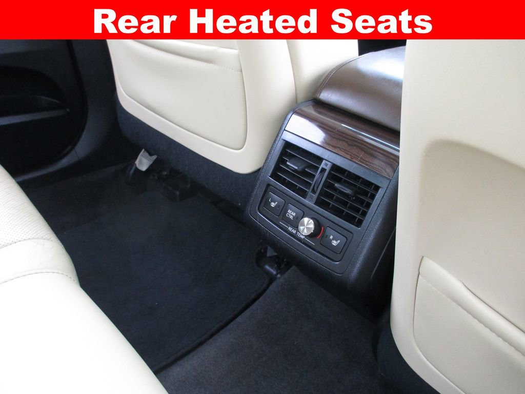 Used 2014 Toyota Avalon Limited w/ Technology Package image 23