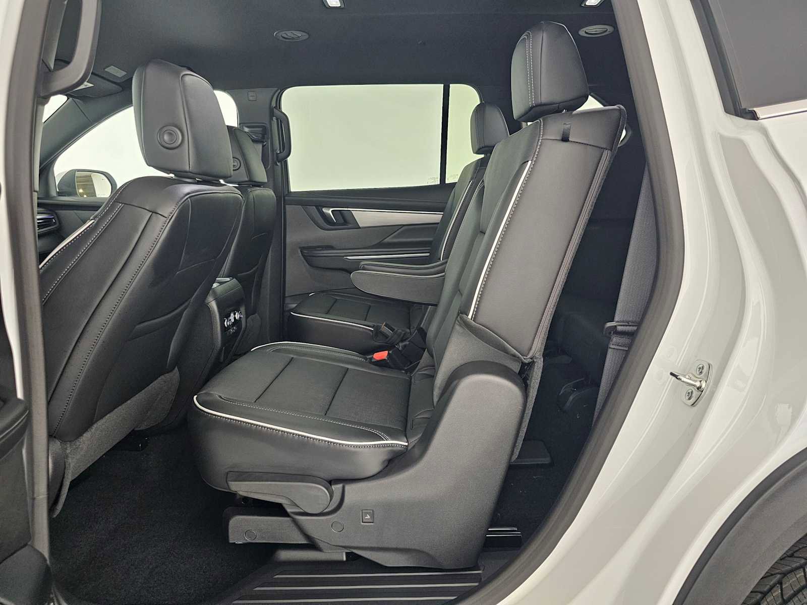 New 2026 Buick Enclave Preferred w/ Power Package image 14