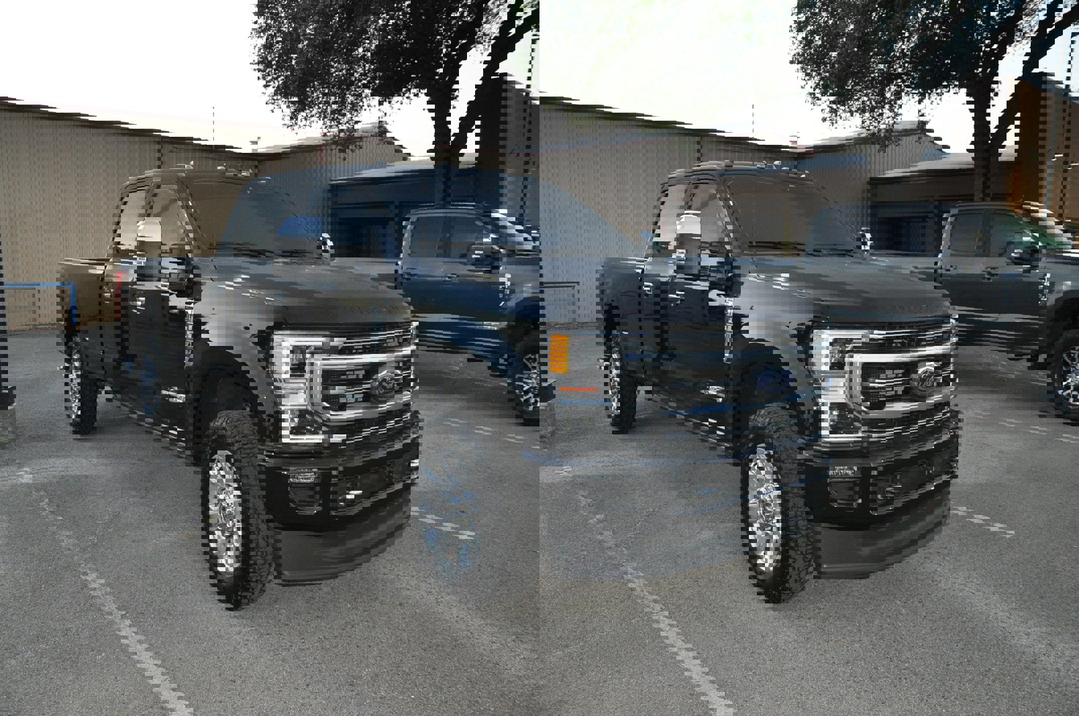 Used 2022 Ford F350 Platinum w/ FX4 Off-Road Package image 7