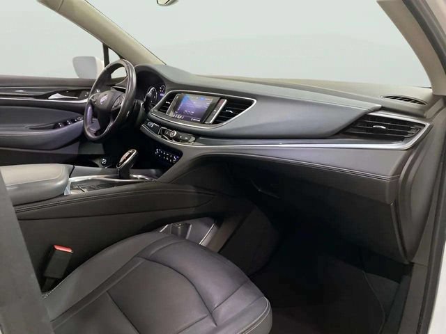 Used 2020 Buick Enclave Essence FWD image 48