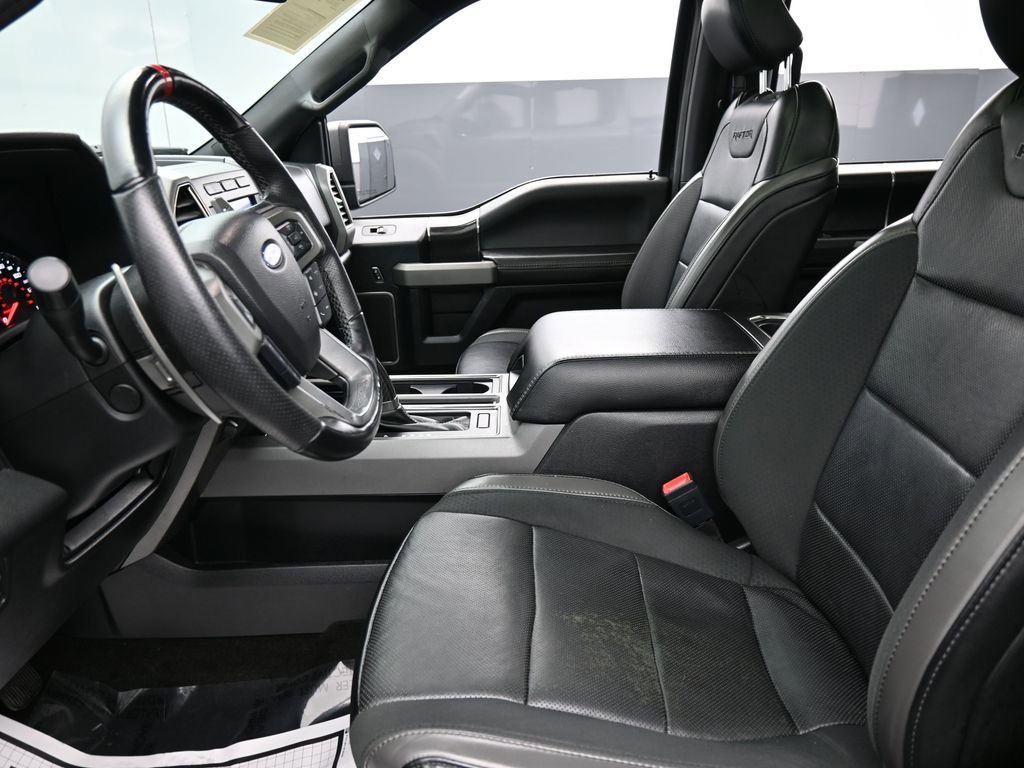 Used 2019 Ford F150 Raptor w/ Equipment Group 802A Luxury image 10