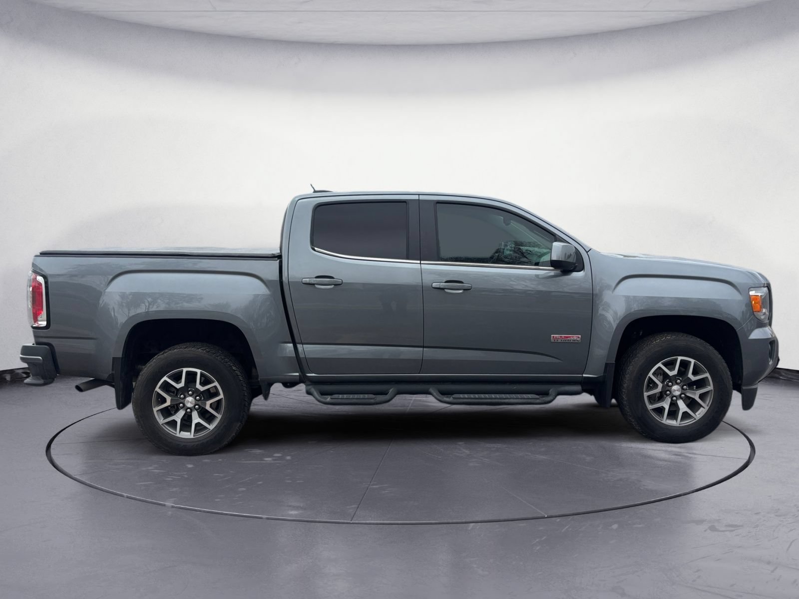 Used 2020 GMC Canyon All Terrain w/ Trailering Package AWD/4WD image 6