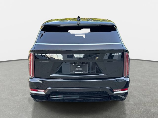 Certified 2026 Cadillac Escalade IQ Luxury 1 AWD/4WD image 4