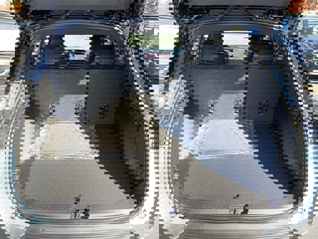 New 2026 Chevrolet Equinox EV LT image 28