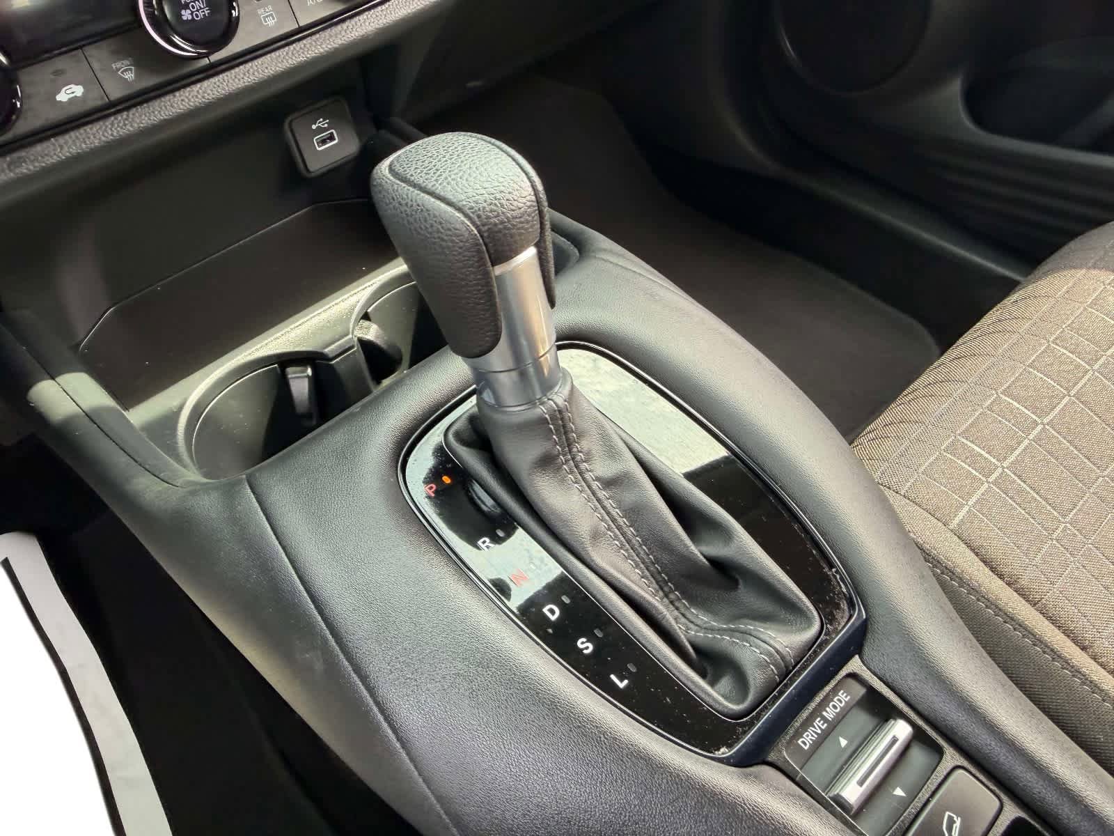 Used 2023 Honda HR-V LX image 19