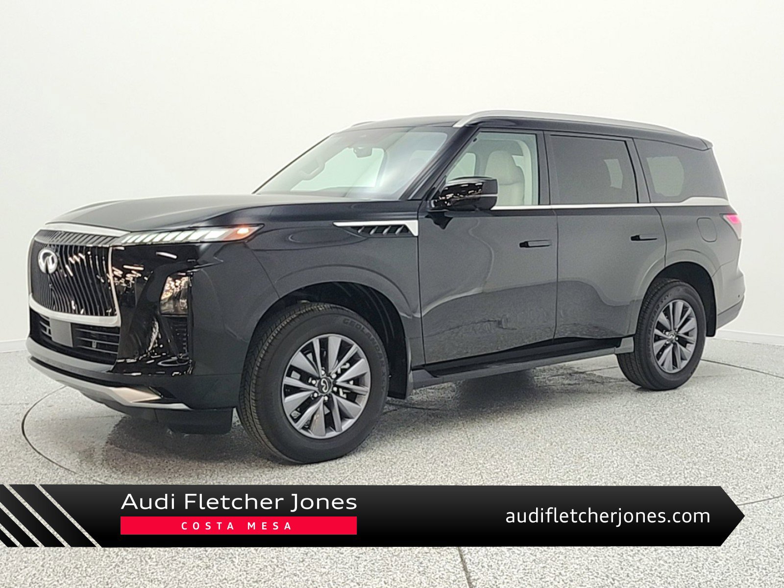 Used 2026 INFINITI QX80 Pure w/ Cargo Package image 1