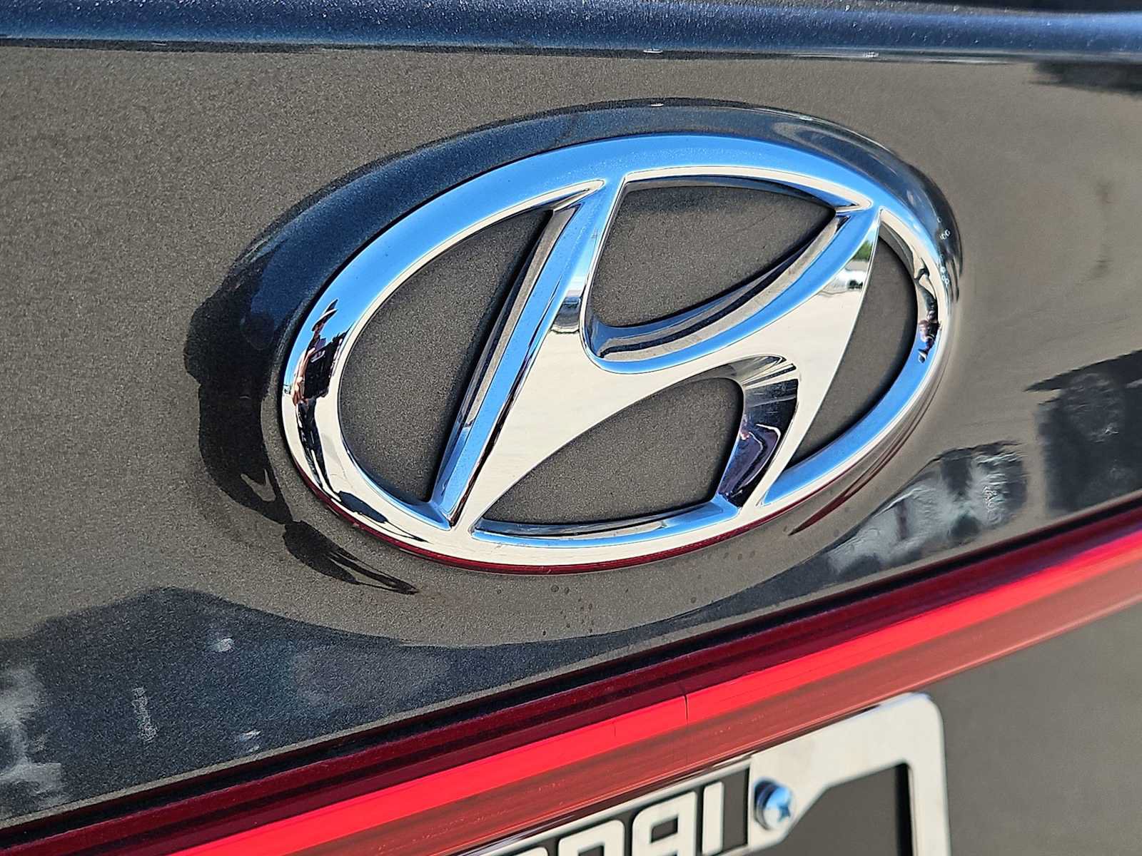 Used 2021 Hyundai Santa Fe SEL FWD image 11