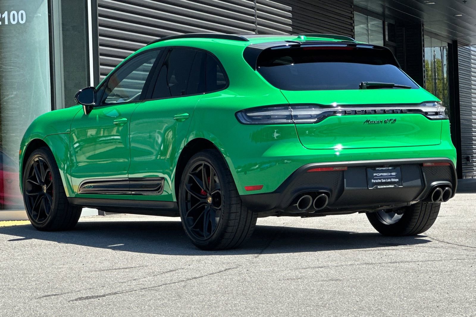 Used 2025 Porsche Macan GTS AWD/4WD image 3