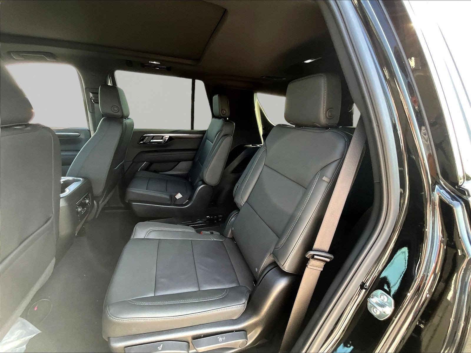 New 2026 Chevrolet Tahoe Z71 w/ Comfort Package AWD/4WD image 18