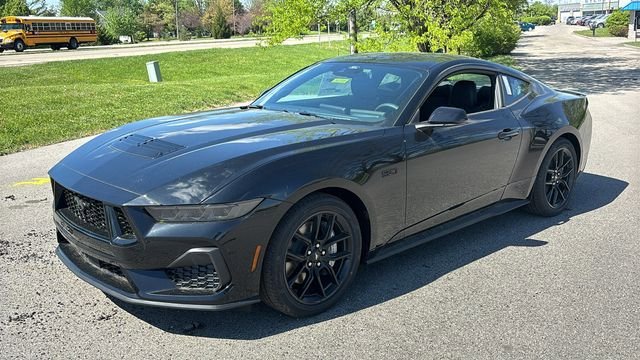 New 2026 Ford Mustang GT RWD image 2