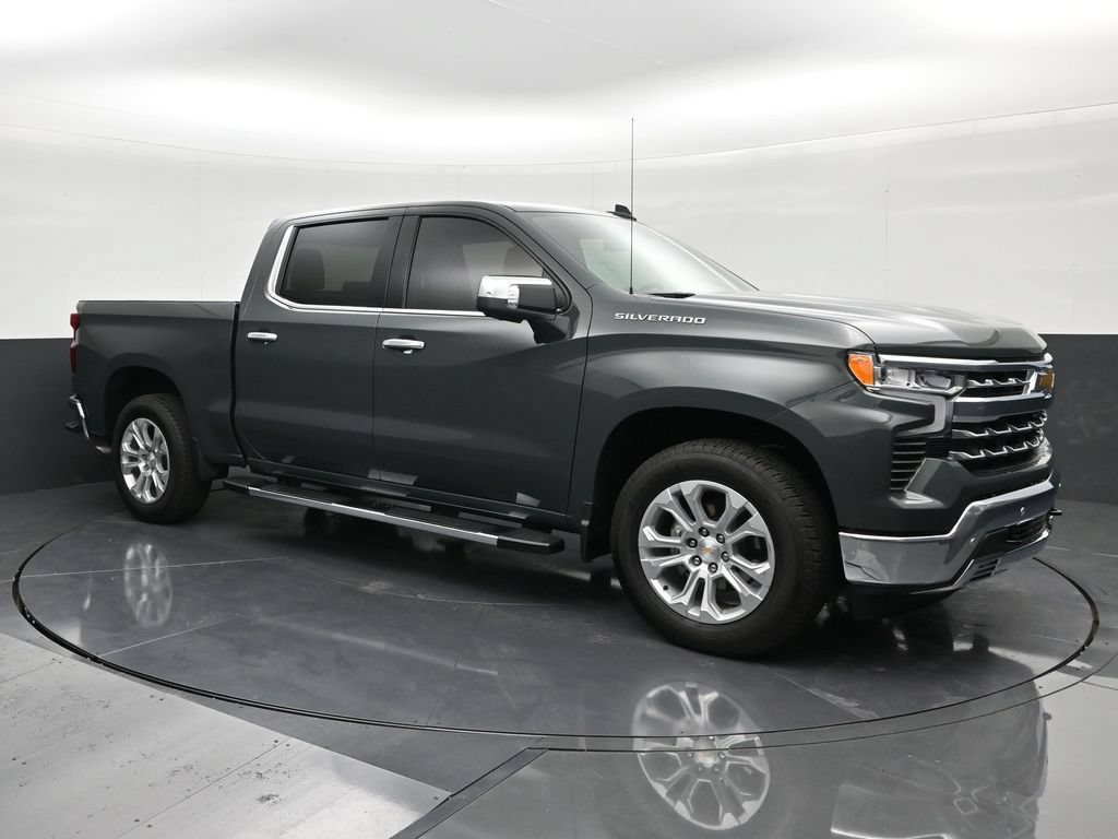 Used 2026 Chevrolet Silverado 1500 LTZ RWD image 7