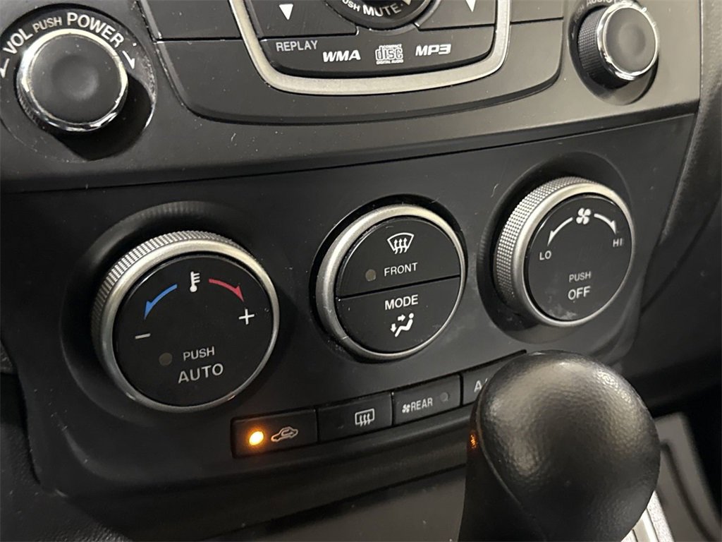 Used 2012 MAZDA MAZDA5 Sport image 15