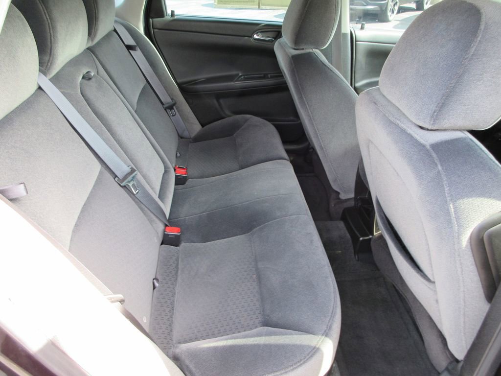 Certified 2011 Chevrolet Impala LT image 16