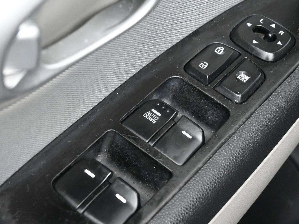 Used 2016 Kia Soul w/ Convenience Package image 21