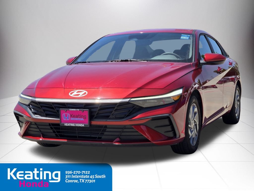 Used 2024 Hyundai Elantra SEL FWD image 4