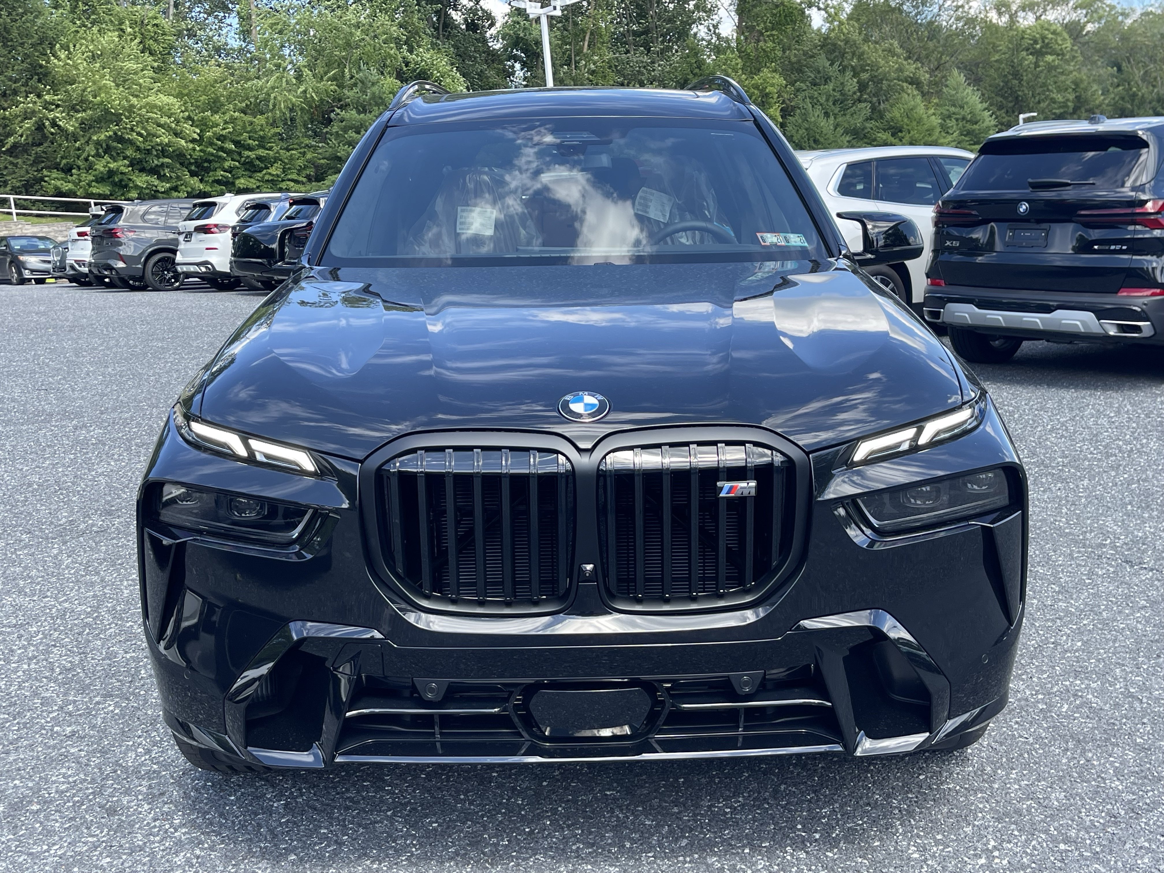 New 2027 BMW X7 M60i AWD/4WD image 2
