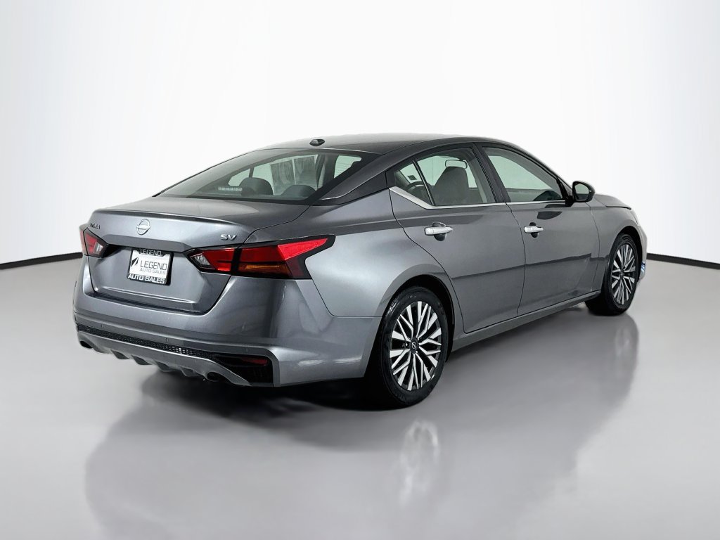 Used 2024 Nissan Altima 2.5 SV FWD image 6