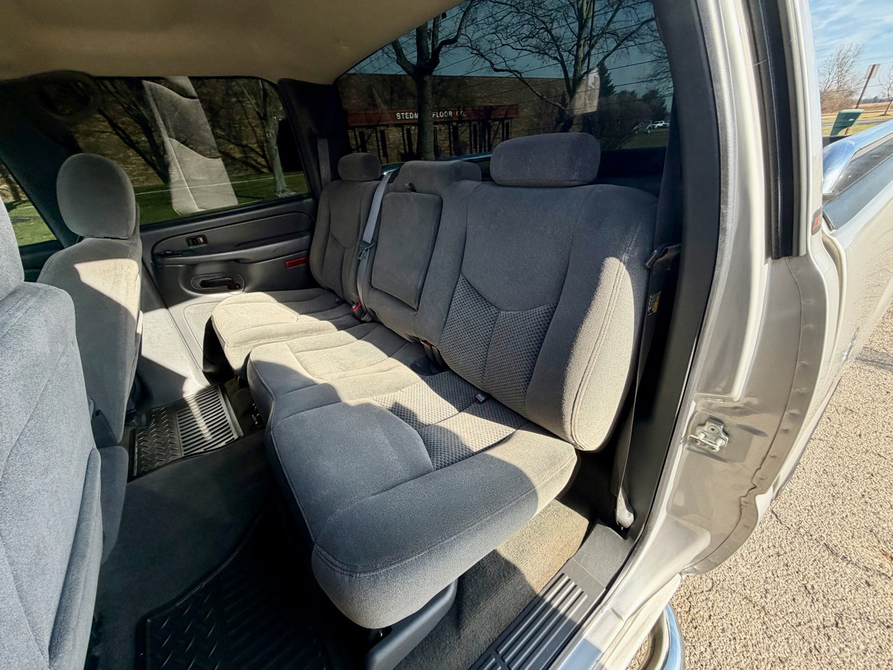 Used 2007 Chevrolet Silverado 1500 LT w/ Crew Cab Value Package image 31