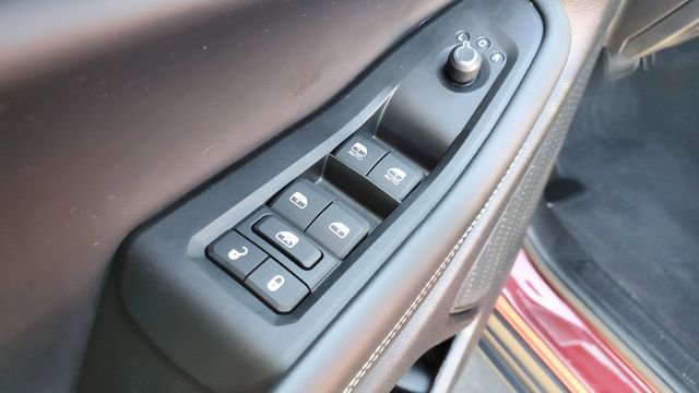 Certified 2024 Jeep Grand Cherokee L Altitude image 5