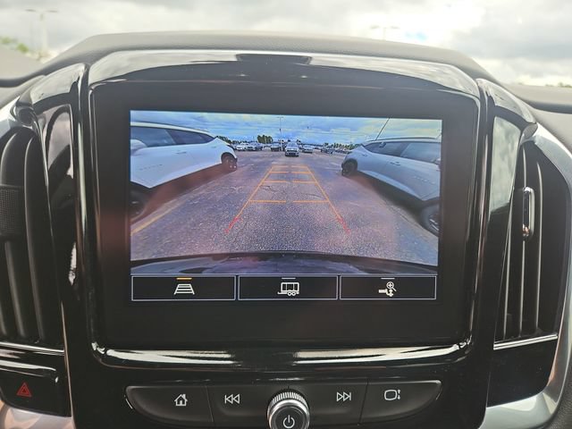 Used 2023 Chevrolet Traverse LT FWD image 21